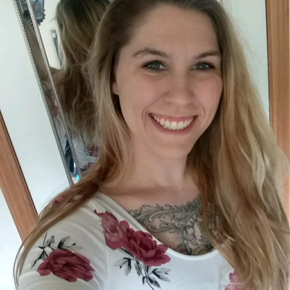 Meet your Posher, Haley